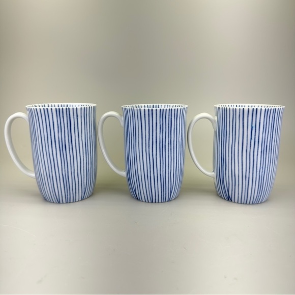 Vintage Fitz and Floyd Les Bands Porcelain
Blue and White Striped Mugs - Picture 3 of 10